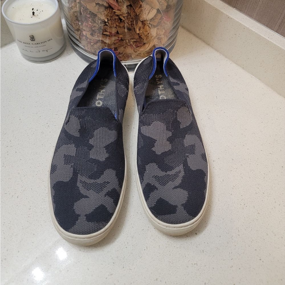 ROTHY’S The Original Camouflage Slip ons size 8